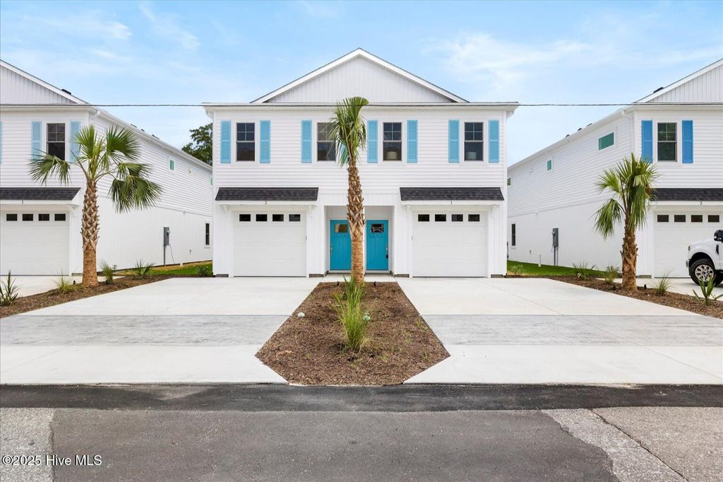 Photo of 822 Kenneth Avenue #1, Carolina Beach, NC 28428 (MLS # 100515408)