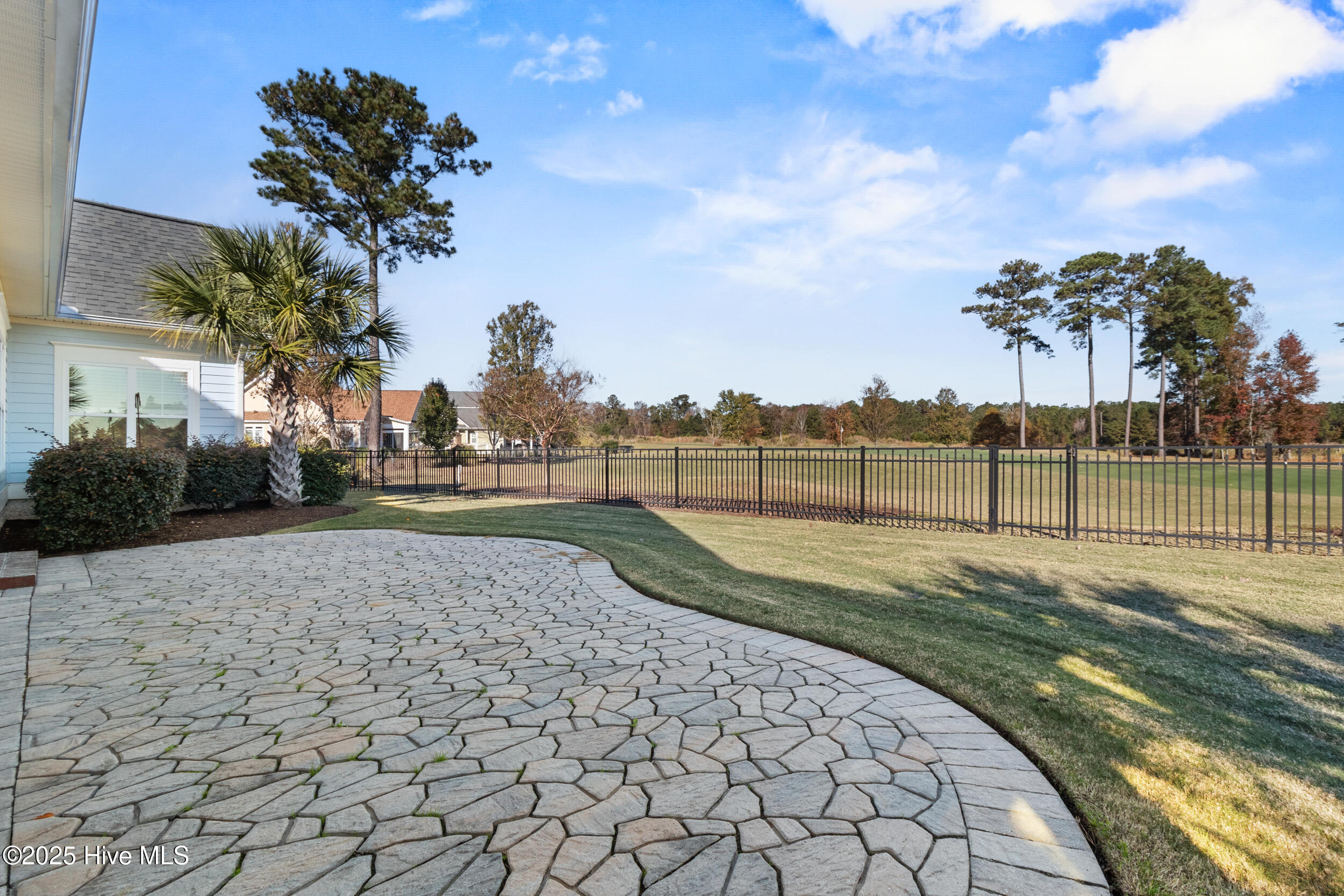 2112 Cokesbury Court