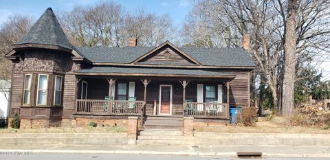 Photo of 206 Dowd Road, Carthage, NC 28327 (MLS # 100559592)