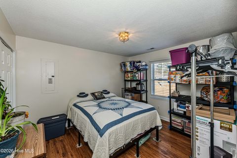 Tiny photo for 319 Riggs Road, Hubert, NC 28539 (MLS # 100550368)