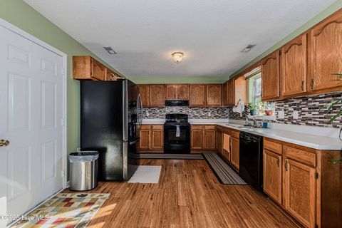 Tiny photo for 319 Riggs Road, Hubert, NC 28539 (MLS # 100550368)