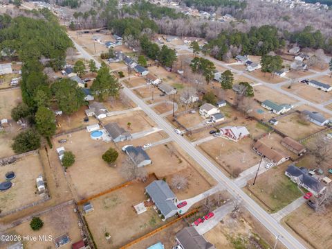 Tiny photo for 319 Riggs Road, Hubert, NC 28539 (MLS # 100550368)