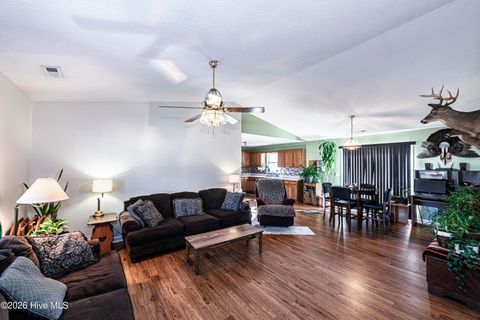 Tiny photo for 319 Riggs Road, Hubert, NC 28539 (MLS # 100550368)