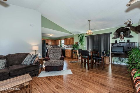 Tiny photo for 319 Riggs Road, Hubert, NC 28539 (MLS # 100550368)