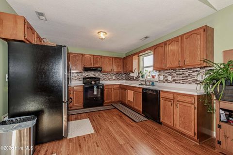 Tiny photo for 319 Riggs Road, Hubert, NC 28539 (MLS # 100550368)