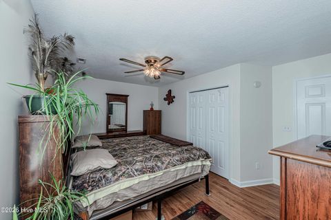 Tiny photo for 319 Riggs Road, Hubert, NC 28539 (MLS # 100550368)