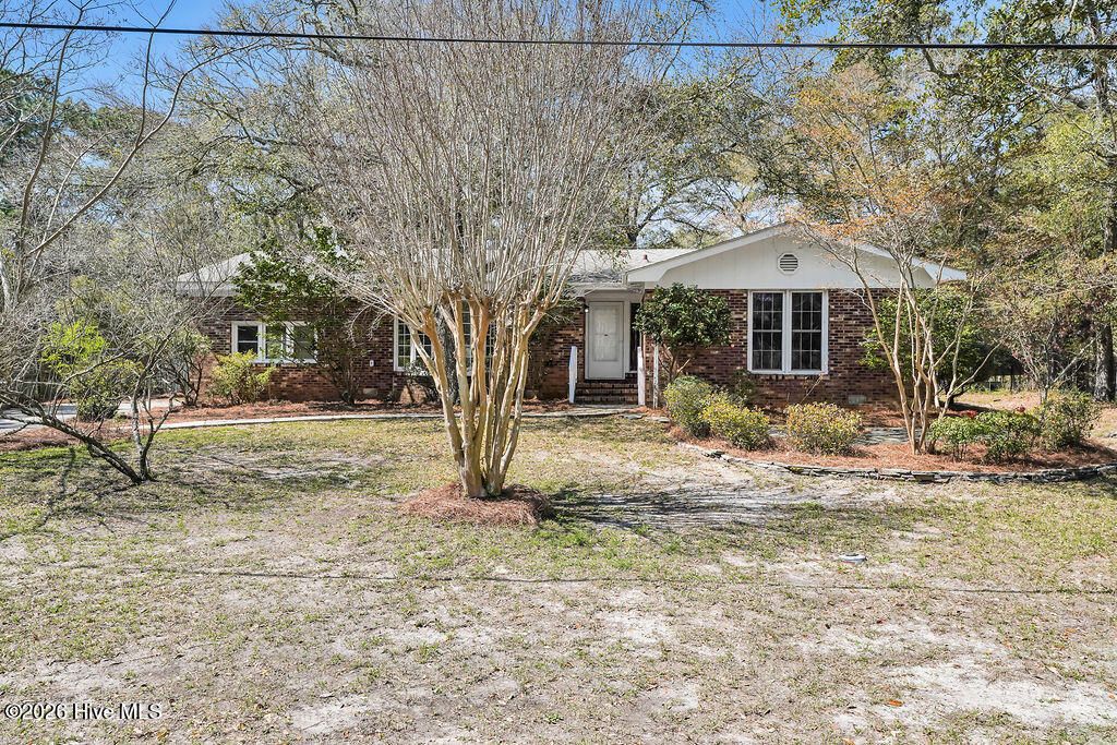 Photo of 811 Memory Lane, Southport, NC 28461 (MLS # 100562236)