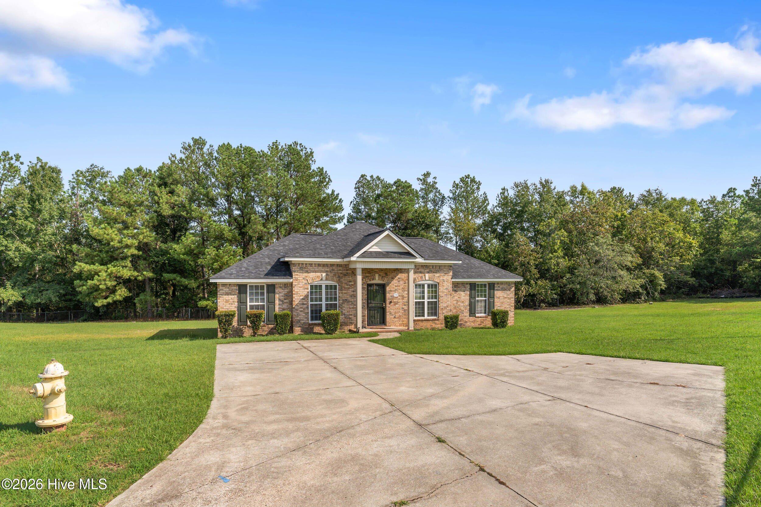 2783 Crosscreek Road