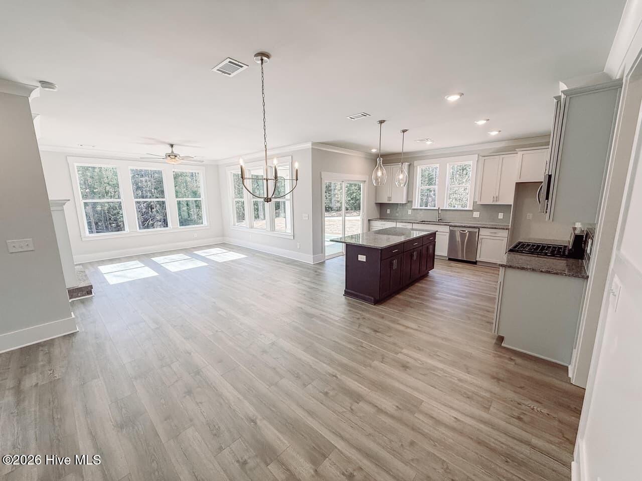 123 Grandview Drive