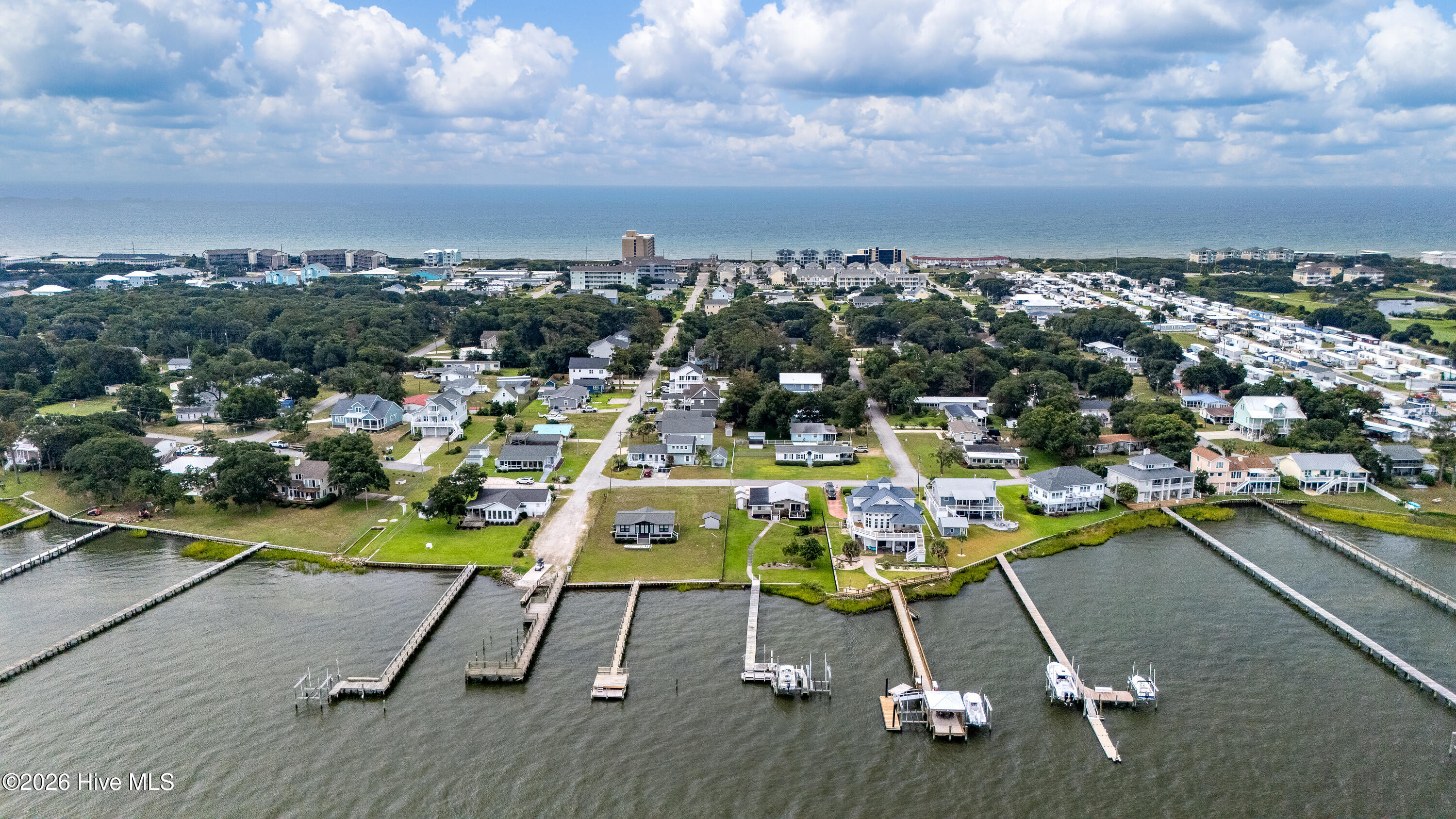 102 Shoreline Drive