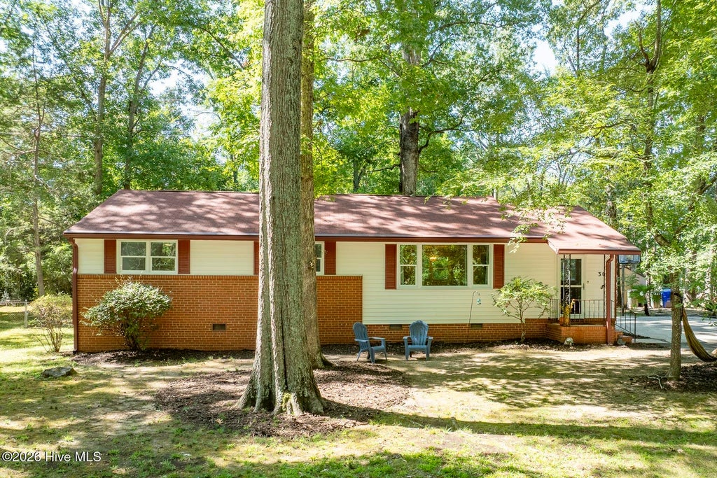 Photo of 303 Hickory Drive, Chapel Hill, NC 27517 (MLS # 100608771)