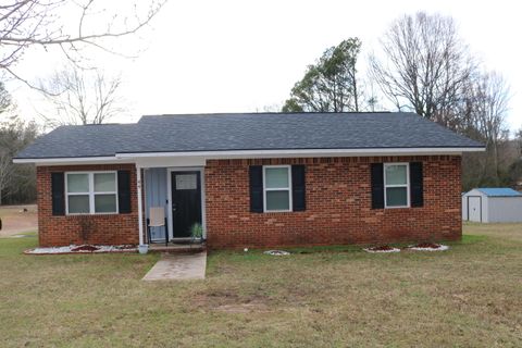 Homes For Sale - 44 Kemp Road<br/> Edgefield, SC 29824