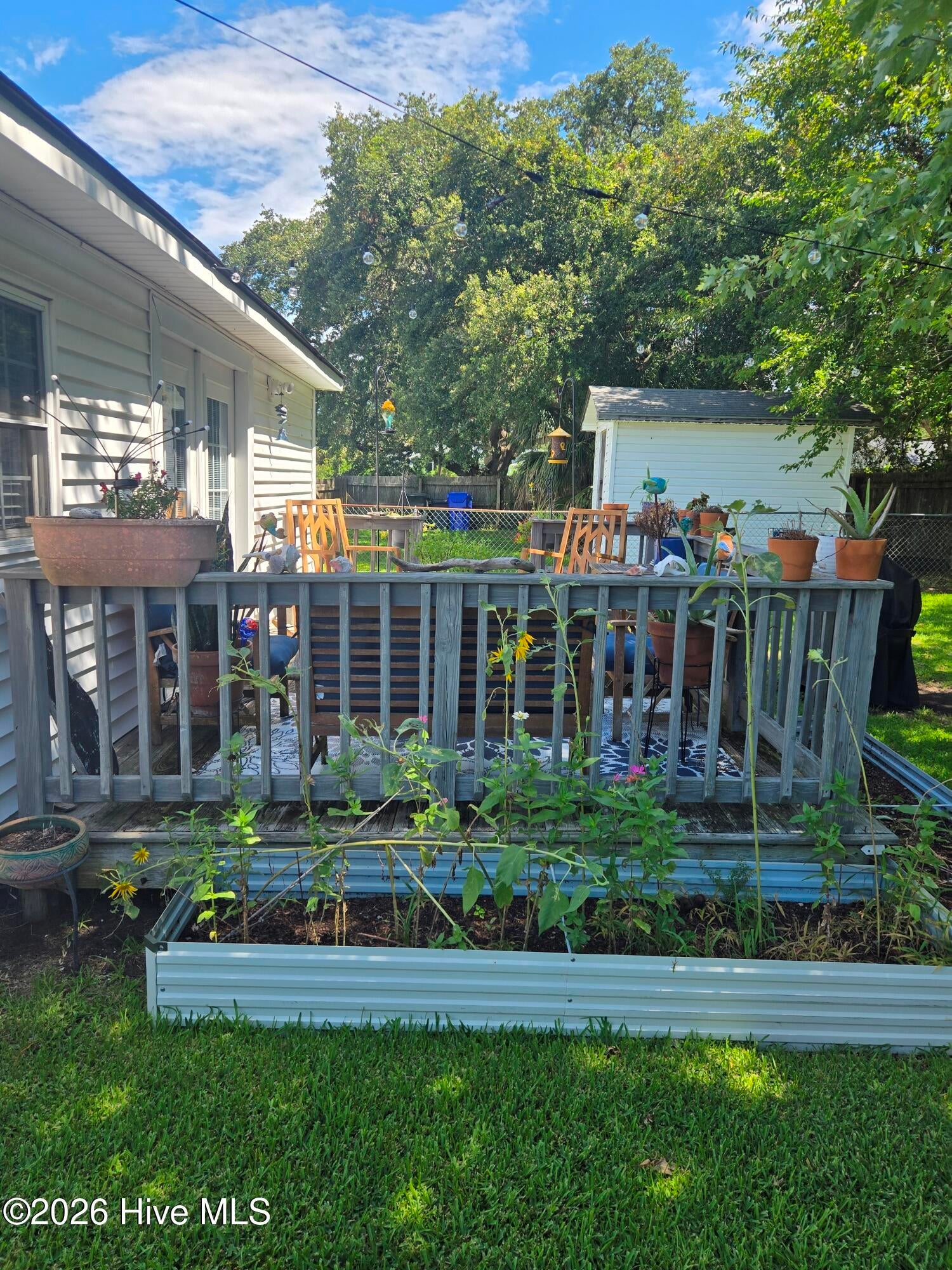 109 Carteret Avenue