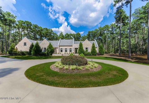 Homes For Sale - 40 Cherry Hill Drive<br/> Pinehurst, NC 28374