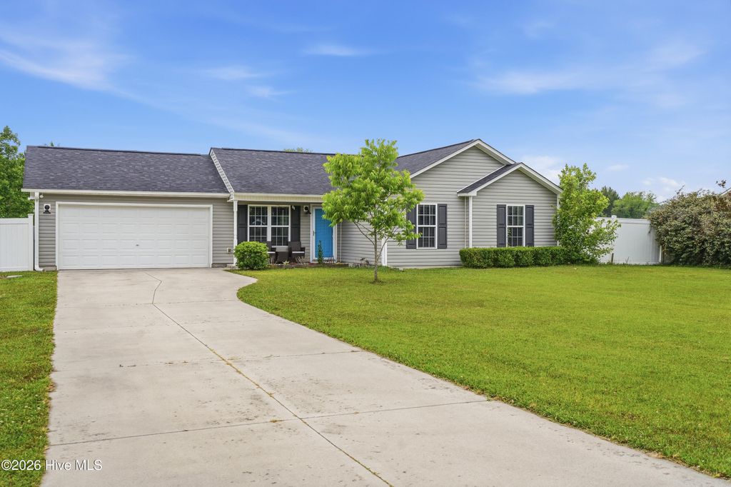 Photo of 2325 White Oak River Road, Maysville, NC 28555 (MLS # 100576262)