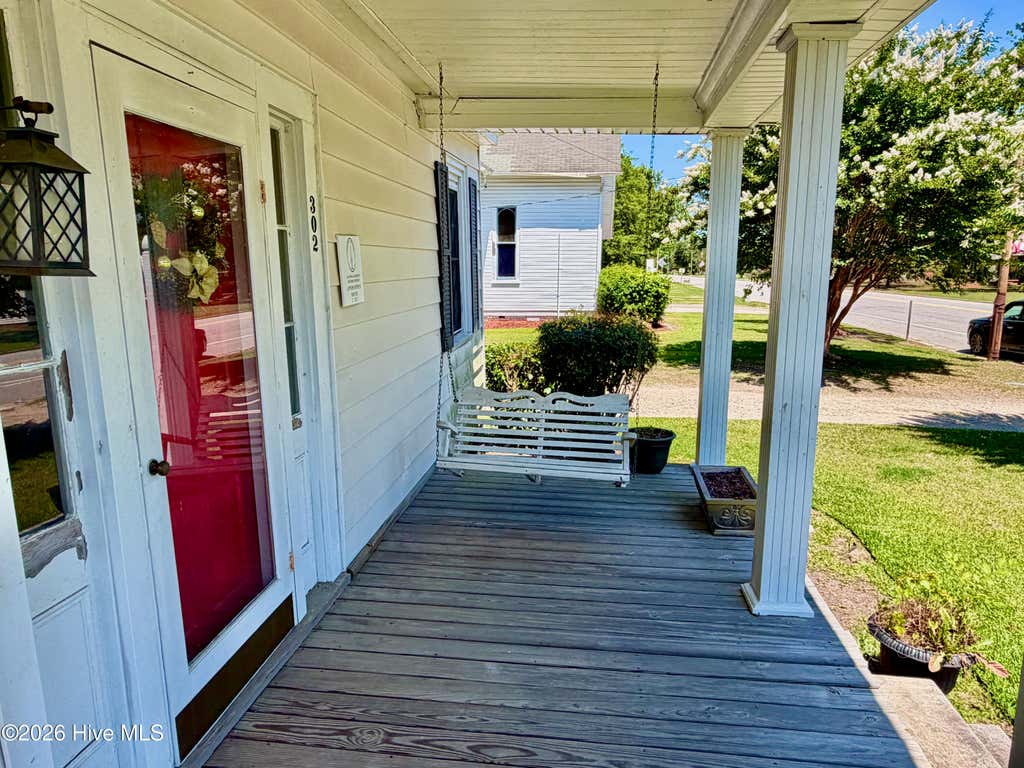 Photo of 302 N Front Street, Hamilton, NC 27840 (MLS # 100588794)