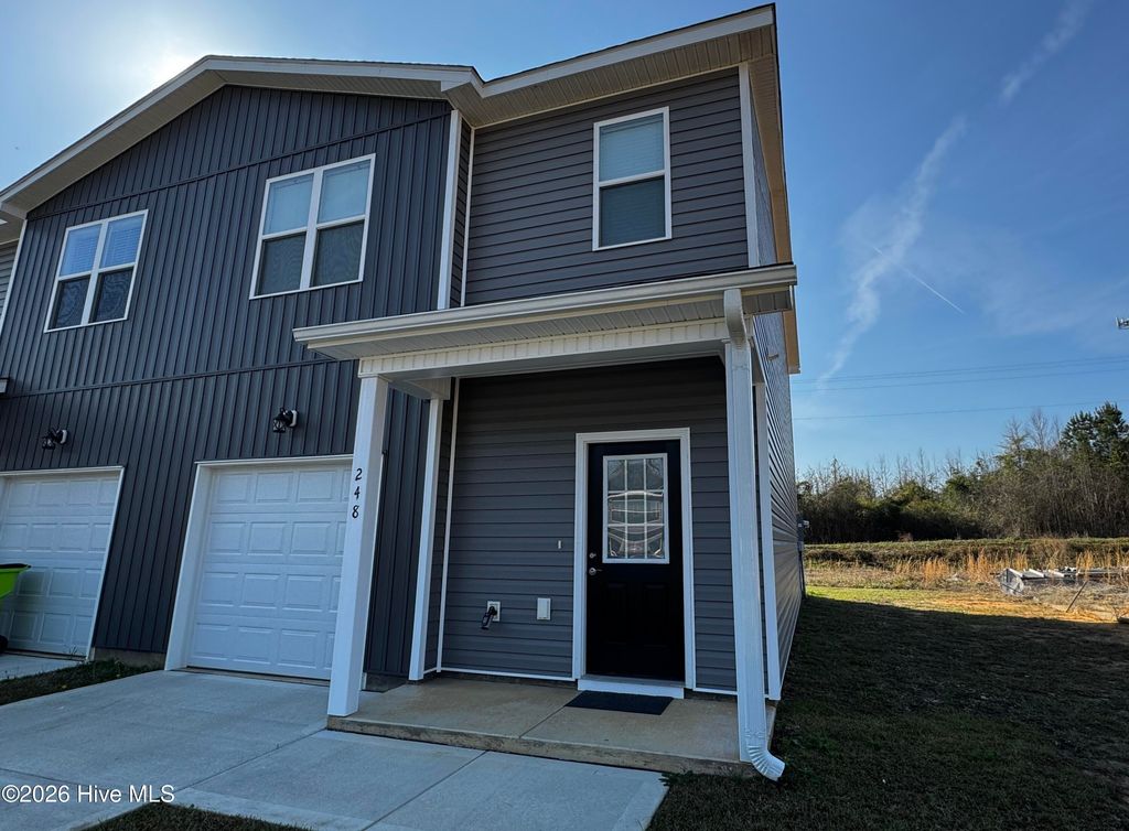 Photo of 248 Winstead Loop Road, Richlands, NC 28574 (MLS # 100556910)