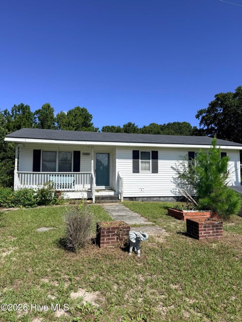 Homes For Sale - 13285 Us Highway 17<br/> Hampstead, NC 28443