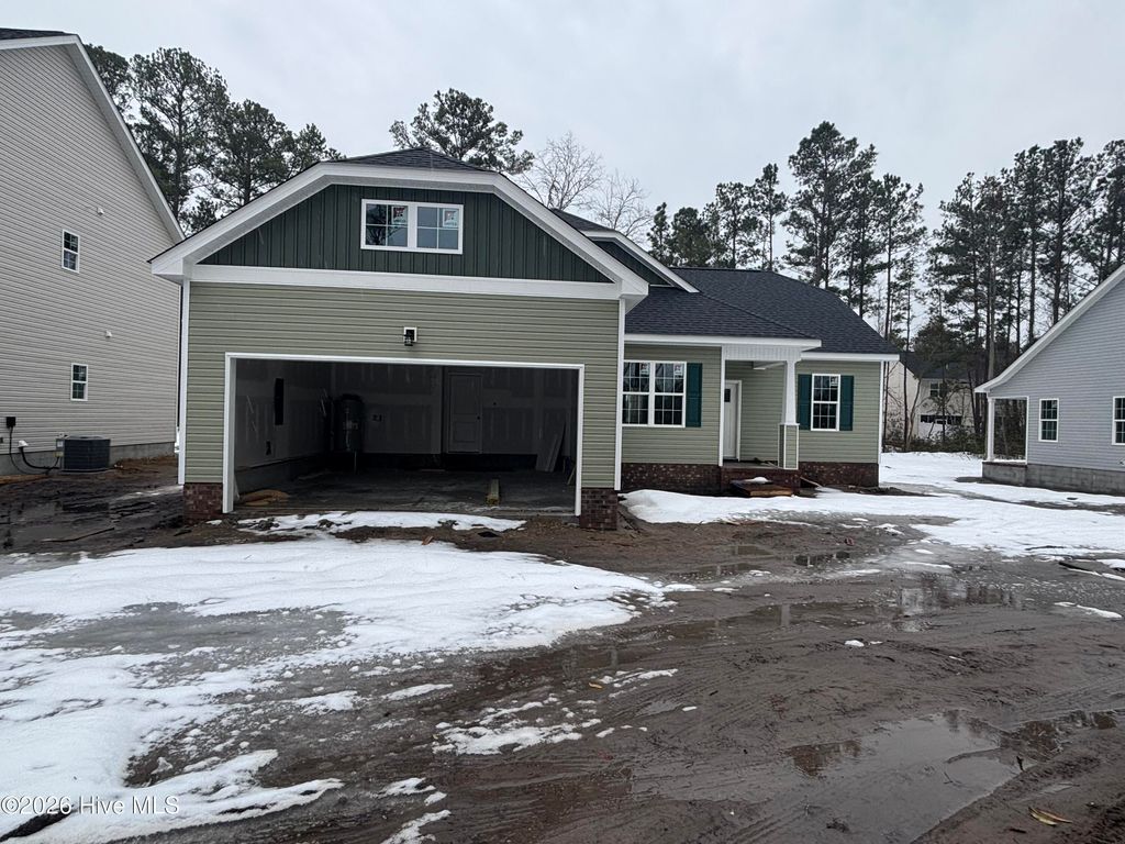 Photo of 4060 Hunters Trail, Jacksonville, NC 28546 (MLS # 100553181)