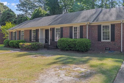 Homes For Sale - 2103 Dallas Drive<br/> Kinston, NC 28504