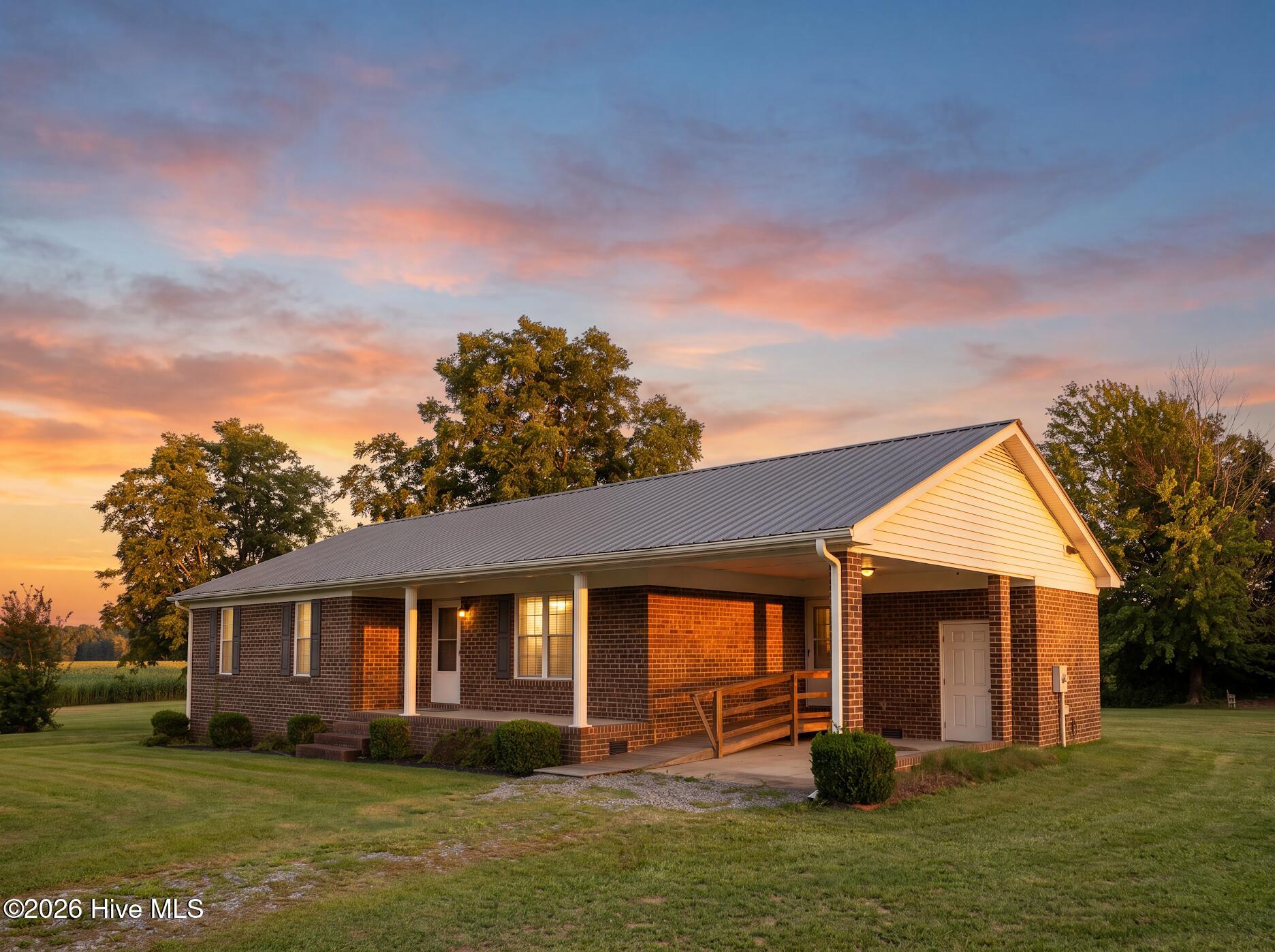 424 Wilcox Road