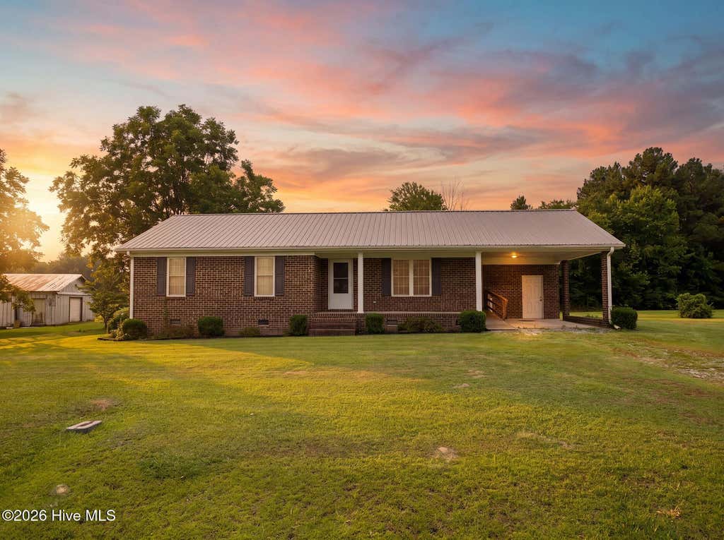 Photo of 424 Wilcox Road, Kinston, NC 28501 (MLS # 100592424)