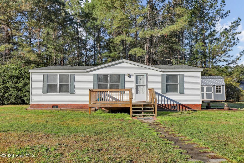 Photo of 307 Buttonwood Court, Rocky Point, NC 28457 (MLS # 100561181)