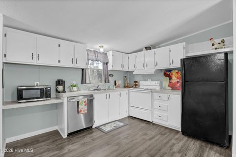 Tiny photo for 307 Buttonwood Court, Rocky Point, NC 28457 (MLS # 100561181)