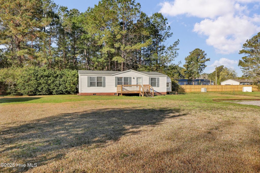 Photo of 307 Buttonwood Court, Rocky Point, NC 28457 (MLS # 100561181)
