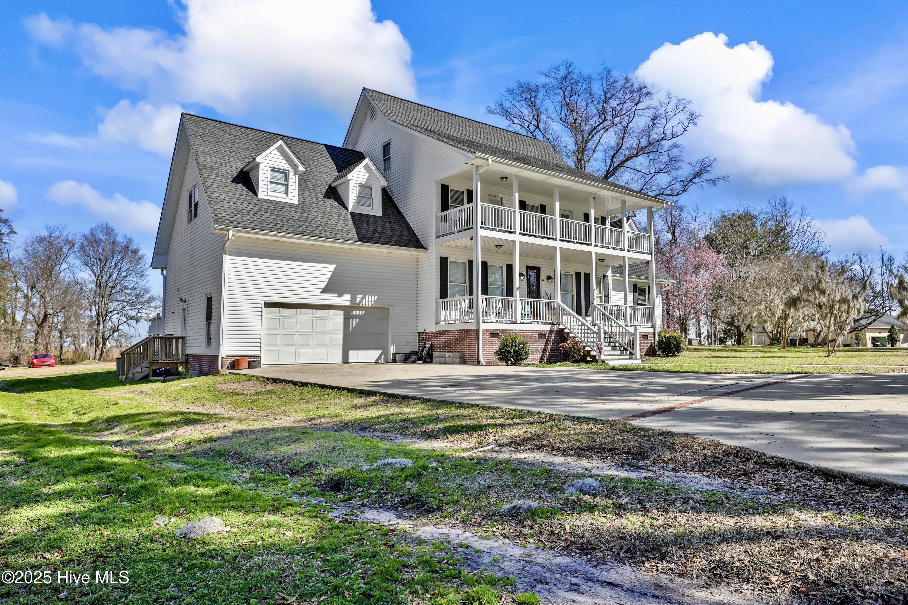 1228 Liberty Landing Road SE