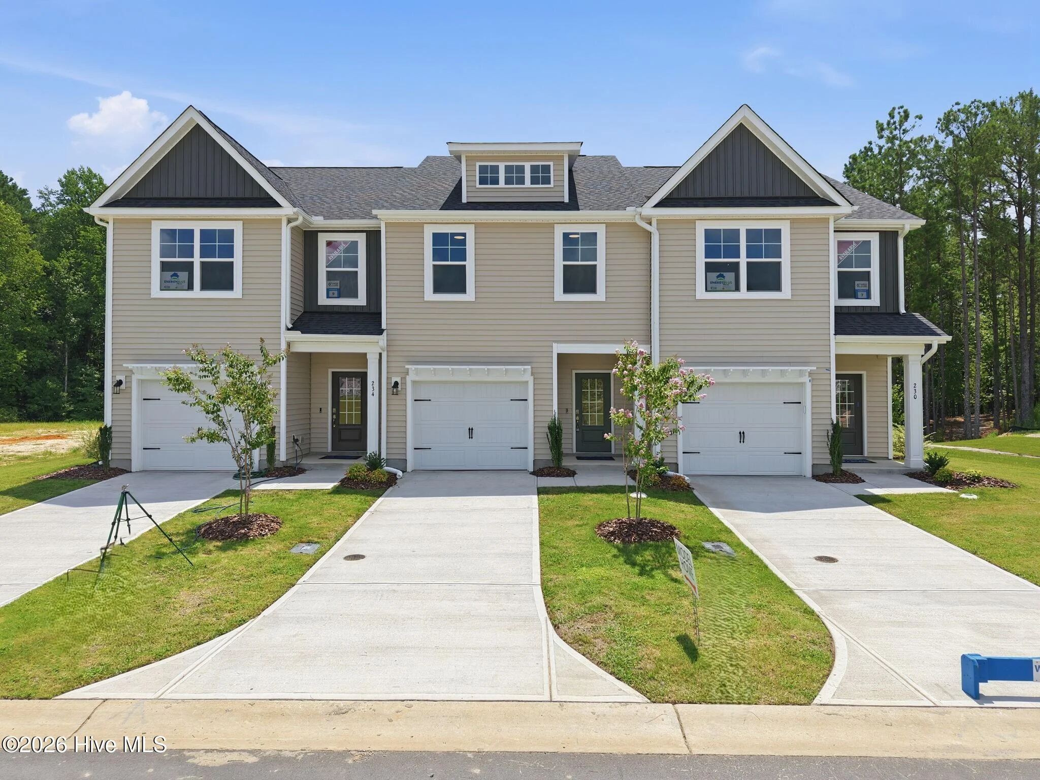 234 Elijah Way Unit 9