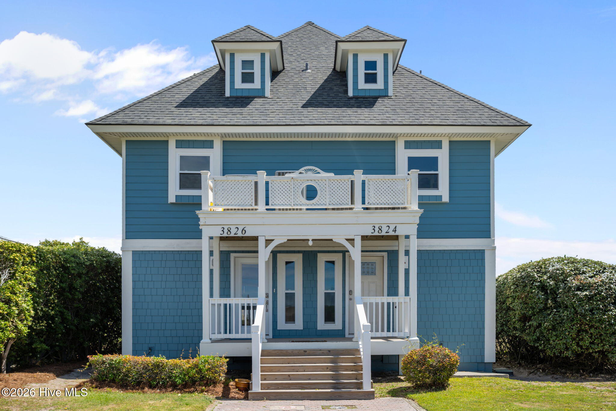 3826 Island Drive