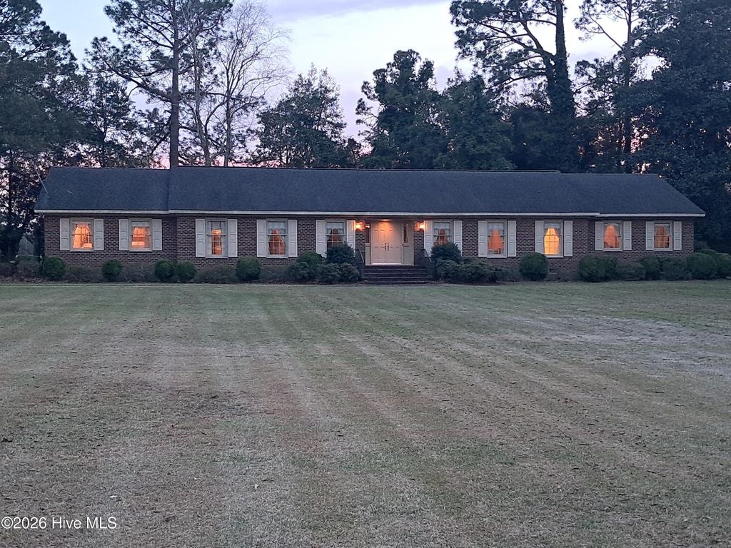 Photo of 316 First Street, Hookerton, NC 28538 (MLS # 100560397)