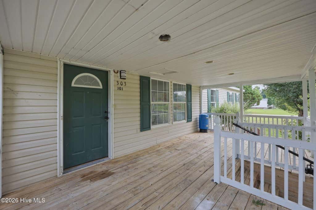Photo of 303 Brothers Lane, Jacksonville, NC 28546 (MLS # 100584981)