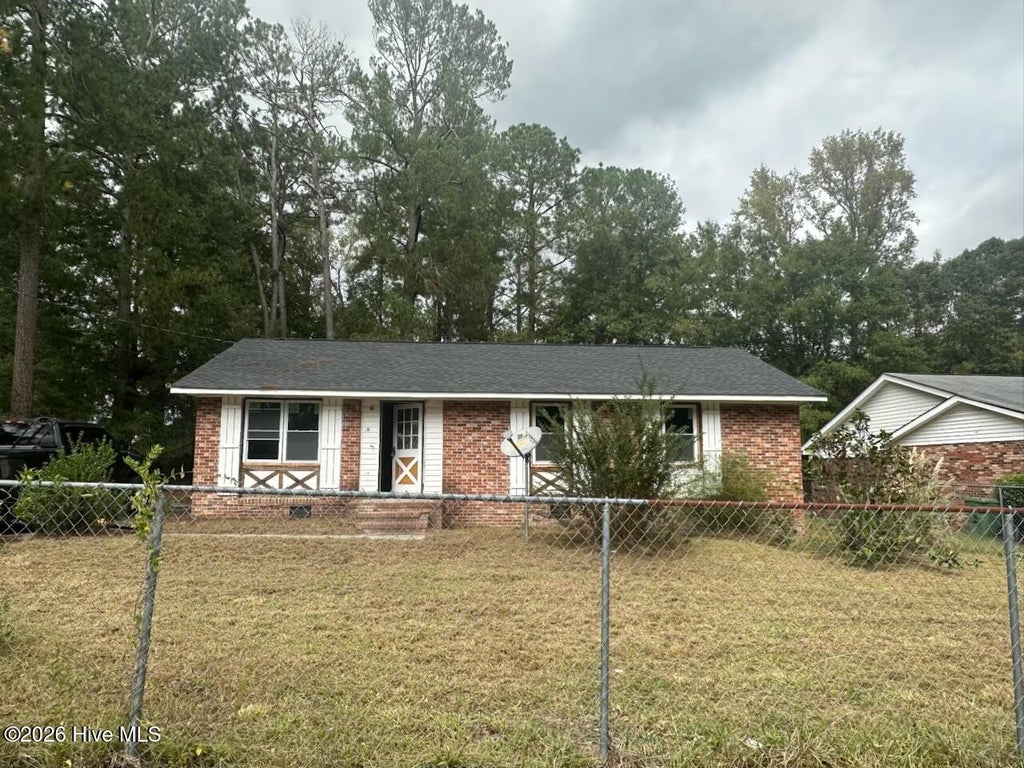 Photo of 714 Robin Street, Thomson, GA 30824 (MLS # 100610928)