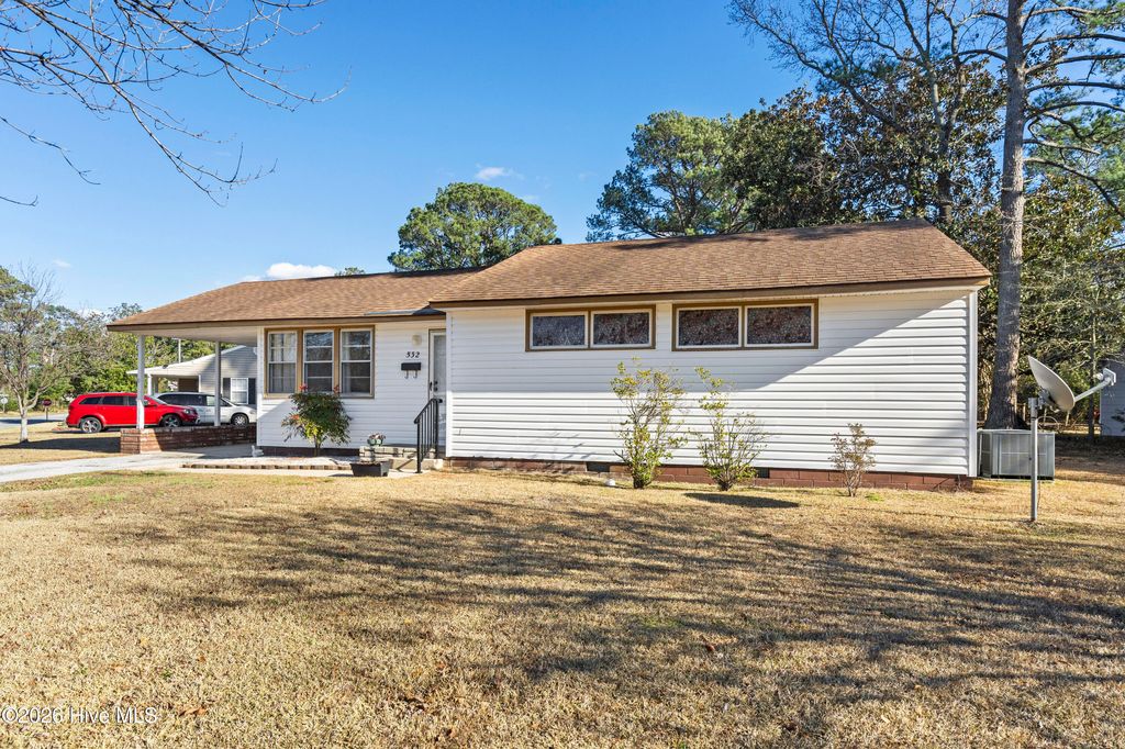 Photo of 532 Oak Lane, Jacksonville, NC 28540 (MLS # 100549971)