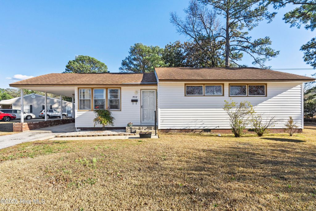 Photo of 532 Oak Lane, Jacksonville, NC 28540 (MLS # 100549971)