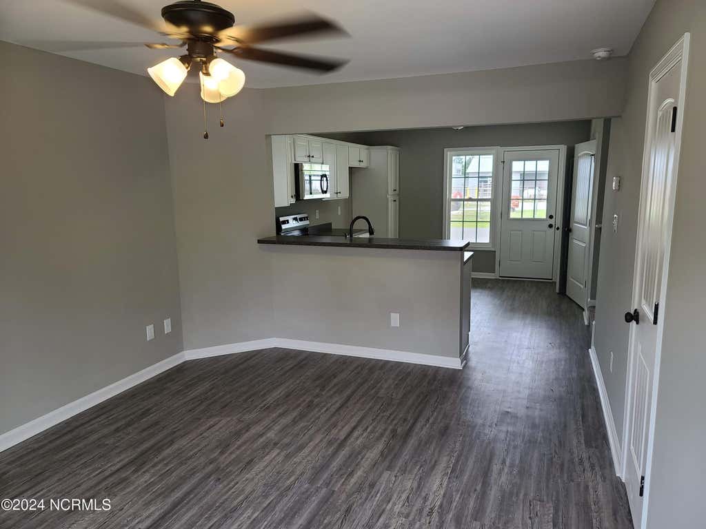 Photo of 121 Cornerstone Drive, Beulaville, NC 28518 (MLS # 100596825)