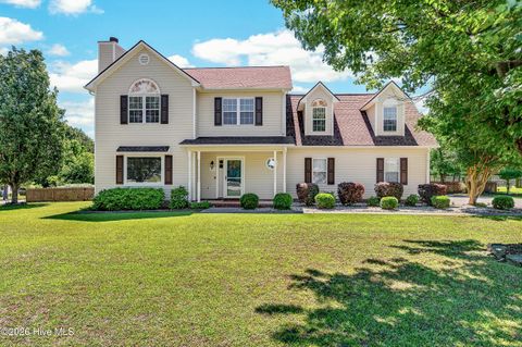 Homes For Sale - 301 Robert Scott Circle<br/> Swansboro, NC 28584