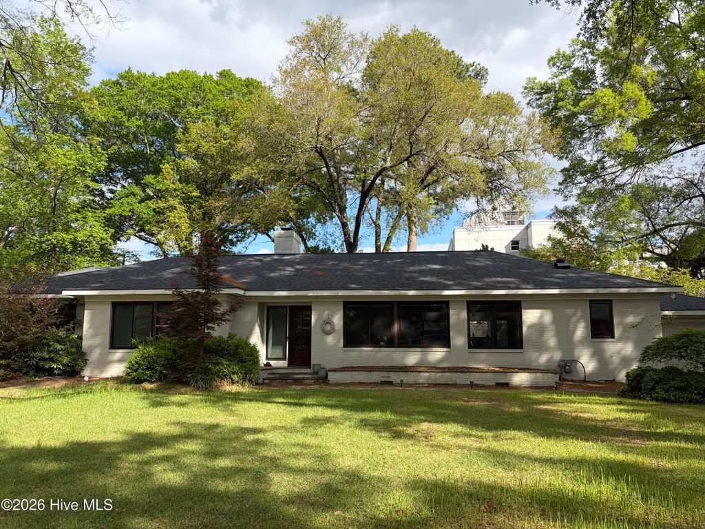 Photo of 1041 E Rock Spring Road, Greenville, NC 27858 (MLS # 100566087)