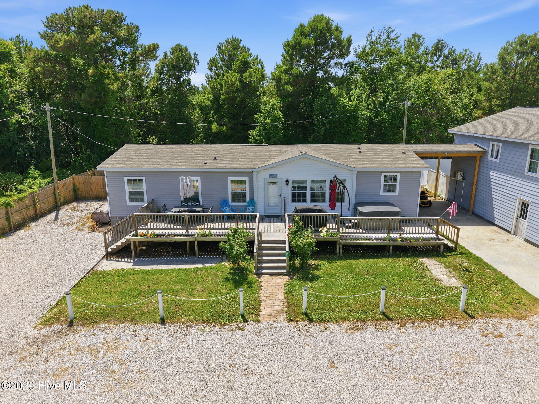 141 Pender Lane