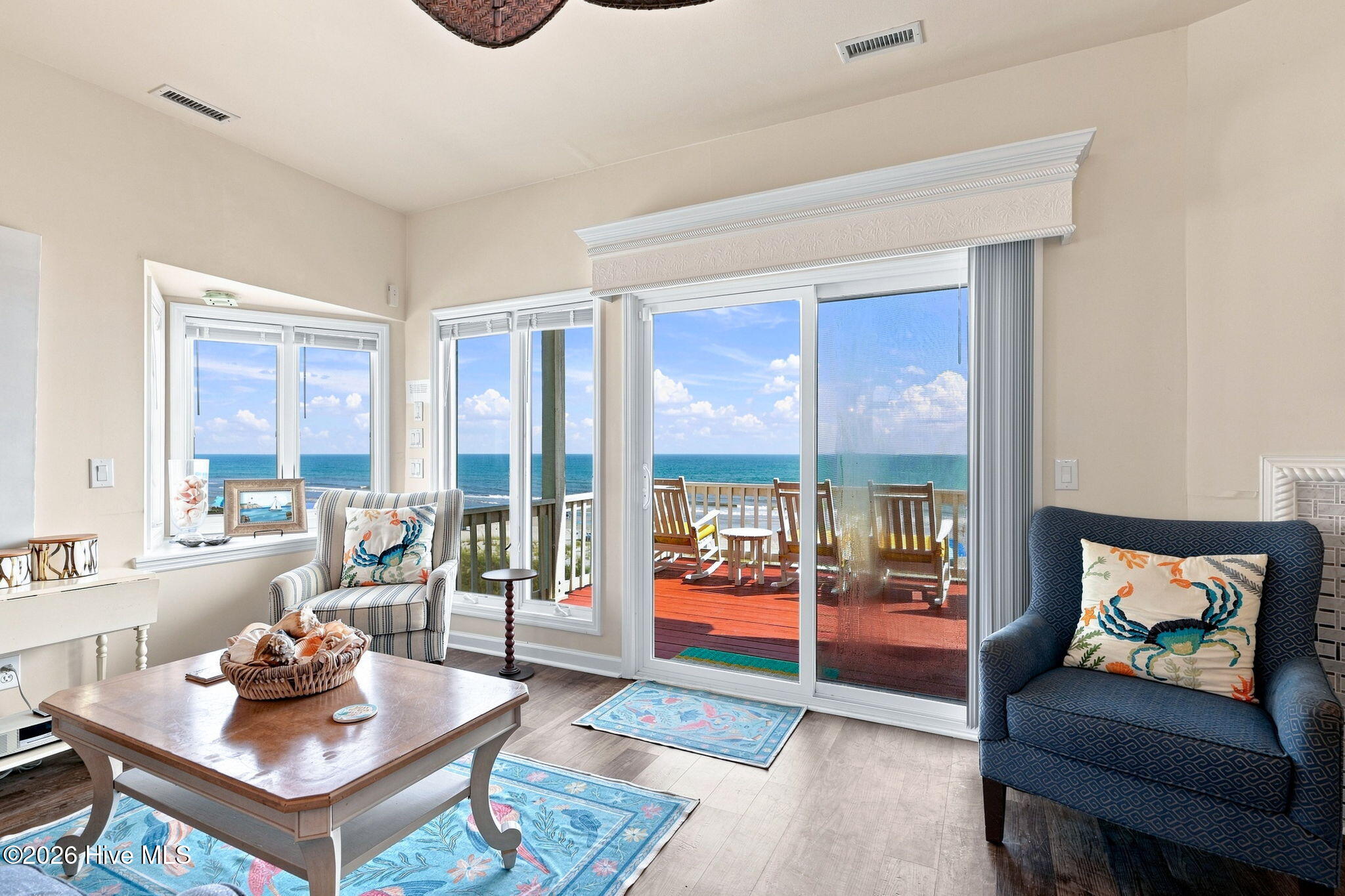 3903 Ocean Drive E&W