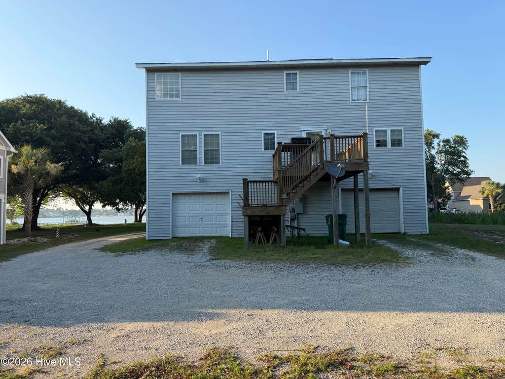Photo of 215 Shell Drive, Sneads Ferry, NC 28460 (MLS # 100585961)