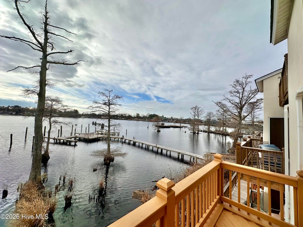 Photo of 7 Gardner Point Drive #7, Elizabeth City, NC 27909 (MLS # 100549959)