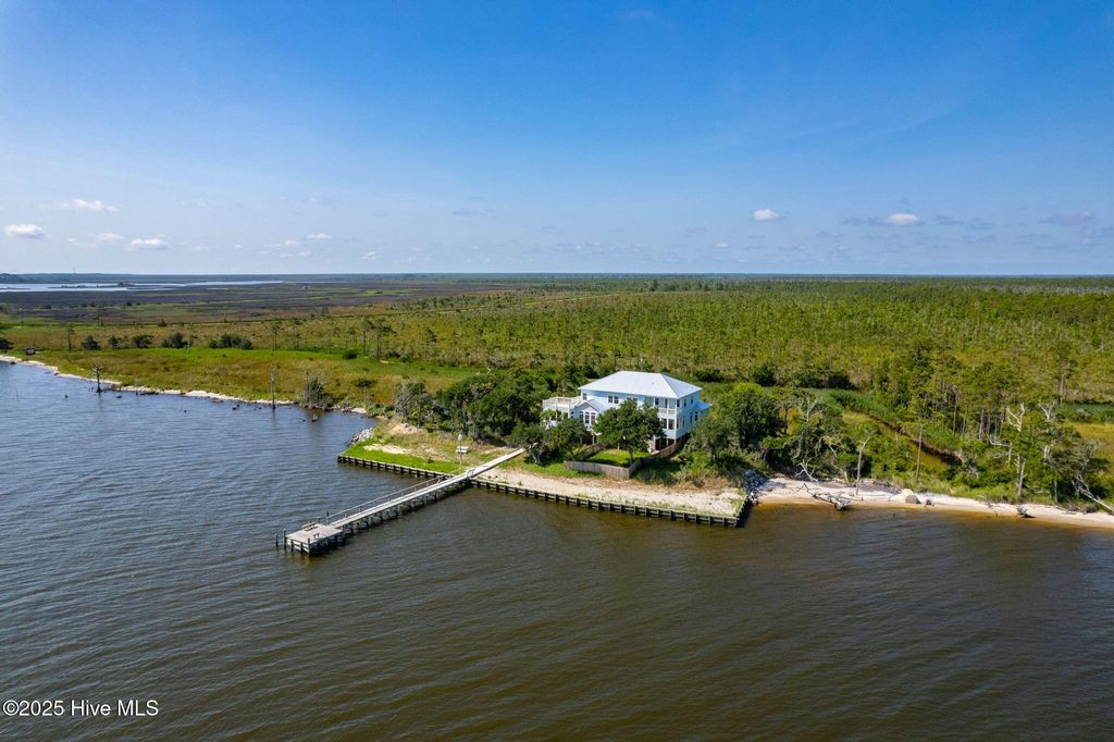 Photo of 266 Cahoon Road, Manns Harbor, NC 27953 (MLS # 100549217)