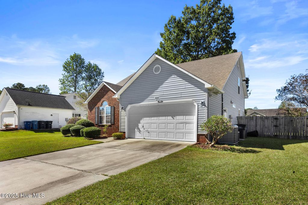 Photo of 103 Summercreek Drive, Jacksonville, NC 28546 (MLS # 100575524)