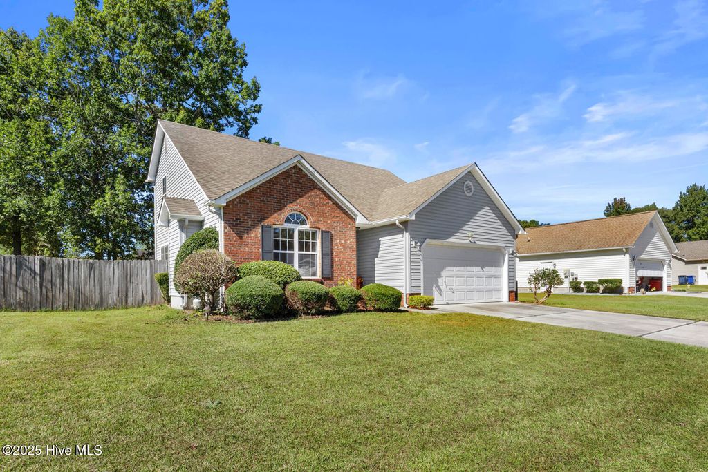 Photo of 103 Summercreek Drive, Jacksonville, NC 28546 (MLS # 100575524)