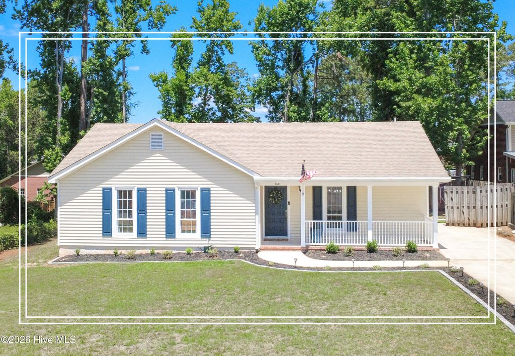 Photo of 360 Stagecoach Way, Martinez, GA 30907 (MLS # 100575013)