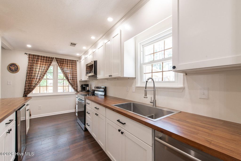 Photo of 360 Stagecoach Way, Martinez, GA 30907 (MLS # 100575013)