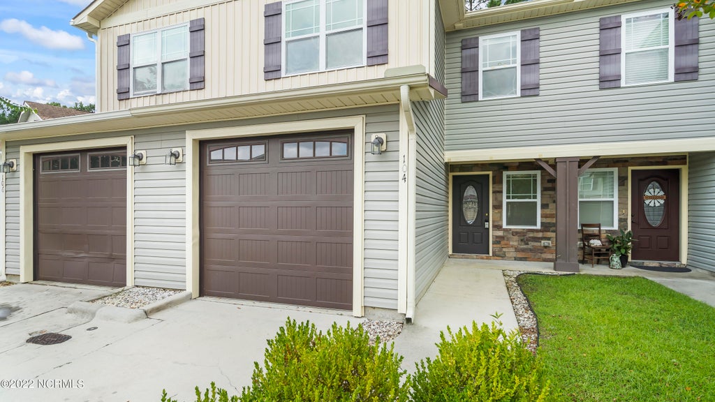 Photo of 104 Kenan Loop, Jacksonville, NC 28546 (MLS # 100604028)